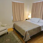 Orange Drive Hostel (Adults Only)