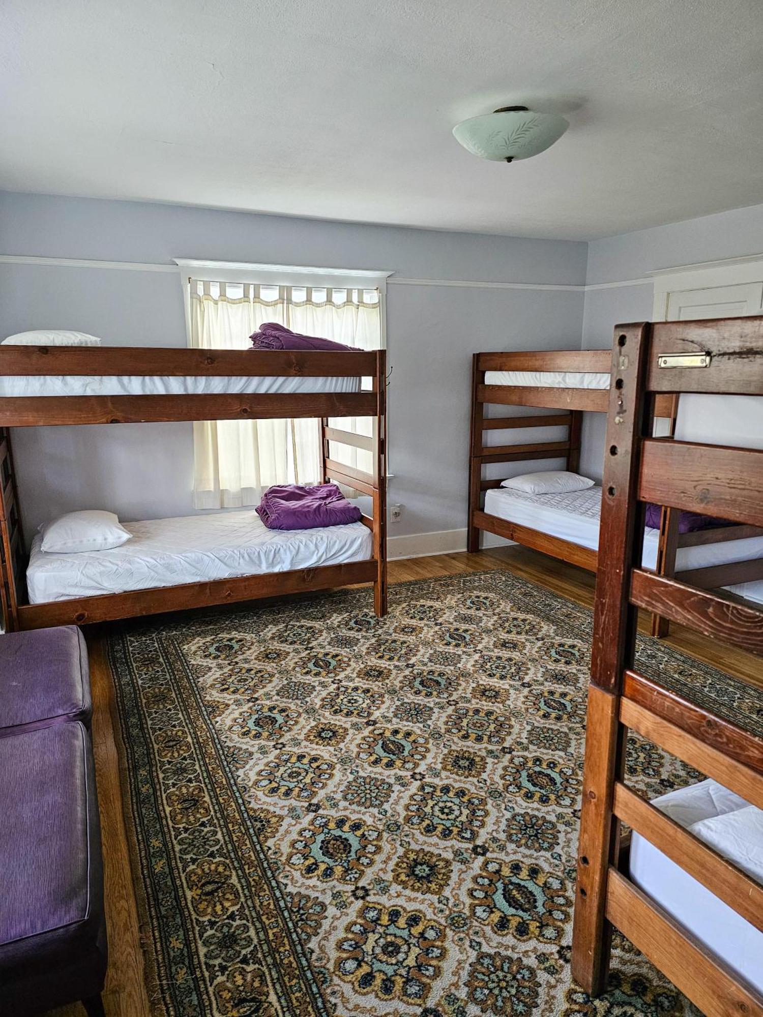 Hostel Orange Drive (adults Only) *